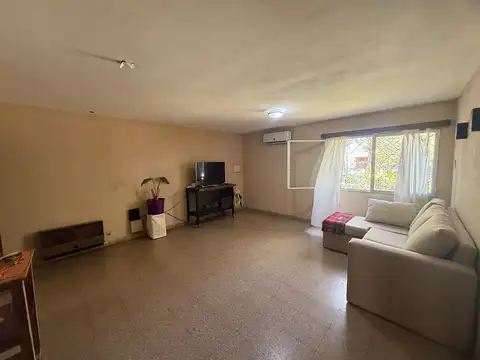 CASA2 DORM PATIO COCHERA EN CHATEU CARRERAS 