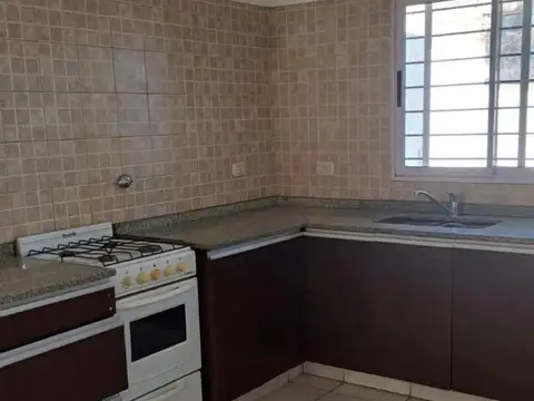 Depto Tipo Casa en Venta en Fisherton, USD 80.000