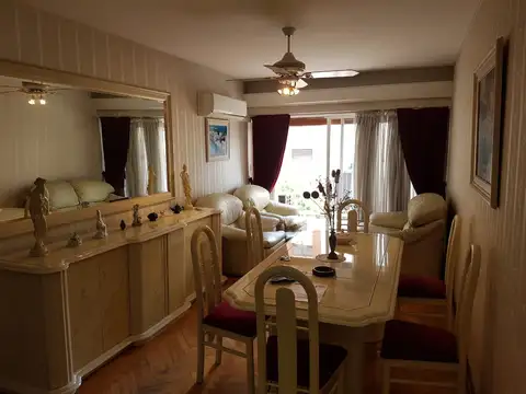 Departamento 4 ambientes con 2 baños