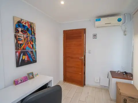 SE VENDE CASA A METROS DEL PARQUE FEDERAL