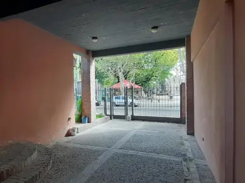 Casa en Venta en Burzaco, USD 350.000