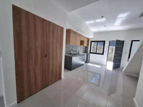 DUPLEX DOS DORMITORIOS A ESTRENAR,IMPECABLE