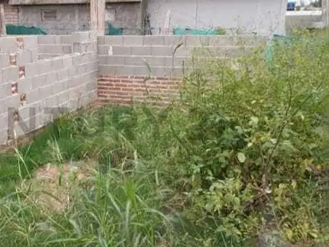 Venta de terreno en zona sur – Av. Valparaíso, Córdoba Capital