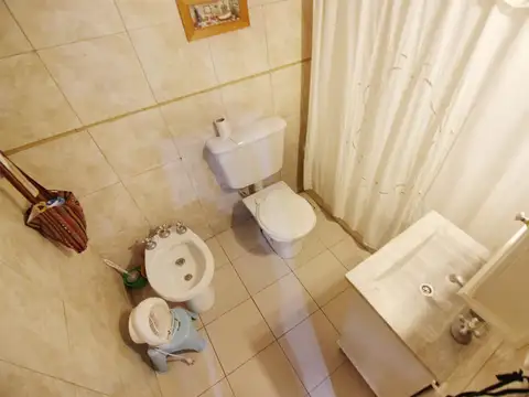 Depto Tipo Casa en Venta 66 años