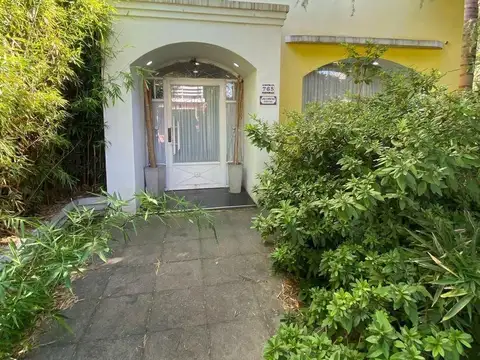 Casa en Venta en Villa Sarmiento, USD 130.000