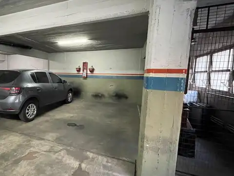 Cochera en  alquiler en zona Botánico