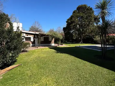 Casa 3 ambientes con 1 baño