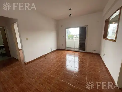 Venta departamento 2 ambientes con balcón en Wilde