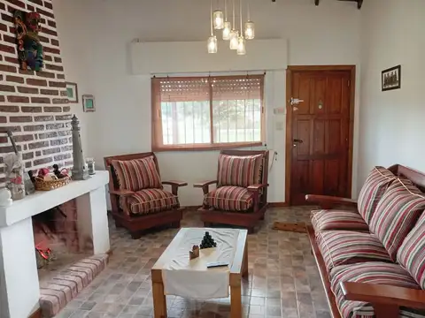 Casa en Venta con 1 cochera