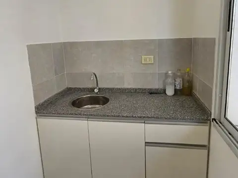 Oficina en Alquiler al Oeste