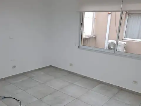 Oficina en Alquiler al Oeste