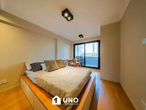 Dorrego y Catamarca - Amplio Dpto de 1 Dormitorio Externo.