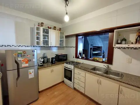 Casa 4 ambientes con 1 baño