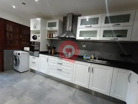 Casa en Alquiler de 3 dormitorios