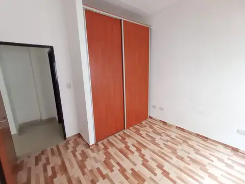 Depto Tipo Casa en Venta de 2 ambientes