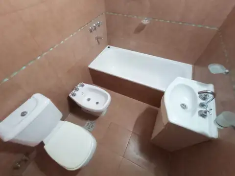 Depto Tipo Casa en Venta de 1 dormitorio
