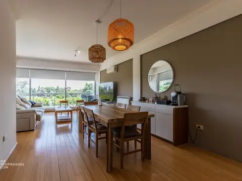 Departamento en Venta con 2 cocheras