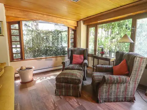 Casa 6 ambientes con 3 baños