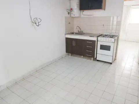 Departamento en Alquiler en Punta Alta, $ 320.000