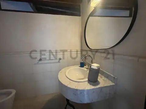 Casa en Alquiler en Monserrat, USD 3.000