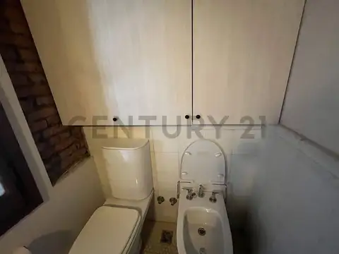 Casa en Alquiler 106 años
