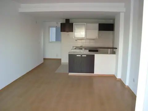 Departamento en Alquiler en Ramos Mejia, $ 490.000