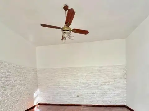 Departamento en Venta al Noreste