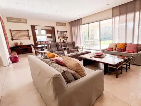 Casa en Venta al Noroeste