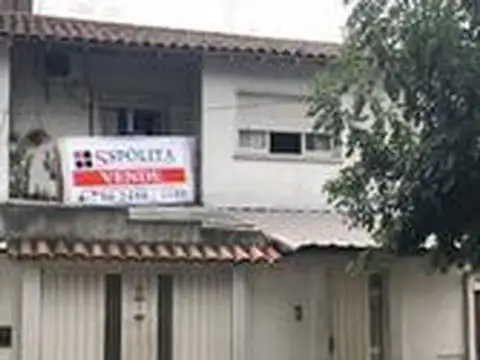 AMPLIO DUPLEX 3 AMBIENTES EN DOS PLANTAS