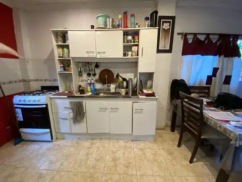 CASA DOS AMBIENTES EN VENTA EN MONTE GRANDE