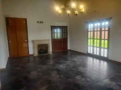 Casa en Alquiler en San Sebastián, USD 900