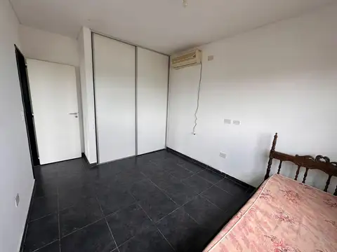 Departamento en Alquiler en Campana, $ 700.000