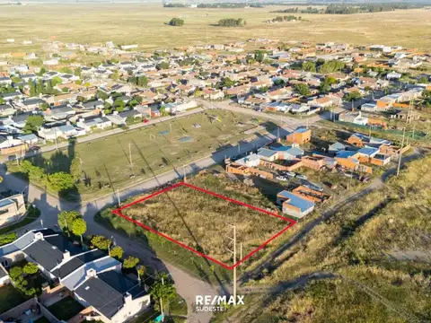 LOTE B VIAJANTES DEL SUR, El Caldén y Pilcaniyen