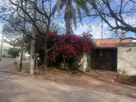 VENTA LOTE  ESQUINA LOMAS DE SAN MARTIN 