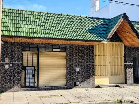 Alquiler Local Comercial Solo O Con Moviliario Excelente Oportunidad . Apto Todo Destino