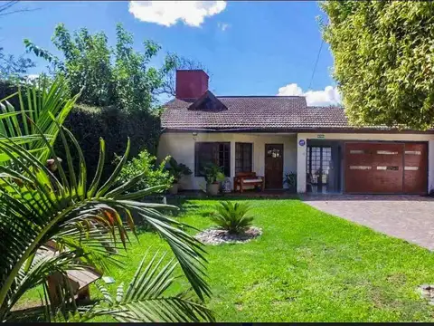 Casa en venta - 2 Dormitorios 2 Baños - Escobar