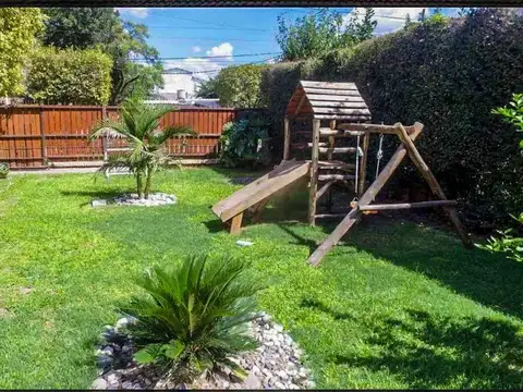 Casa 3 ambientes con 2 baños