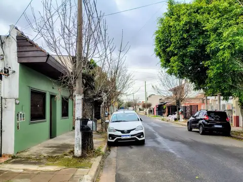 Depto Tipo Casa en Venta de 3 ambientes