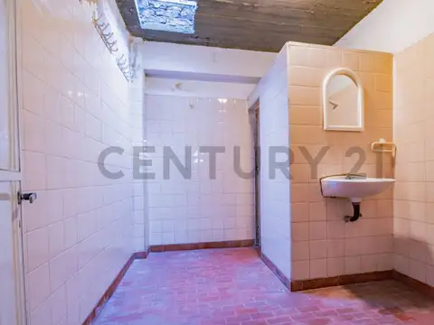 VENTA MULTIFAMILIAR/CASEROS APTO CREDITO-PERMUTA