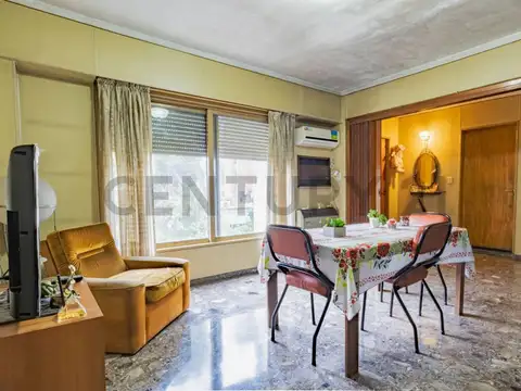 VENTA MULTIFAMILIAR/CASEROS APTO CREDITO-PERMUTA