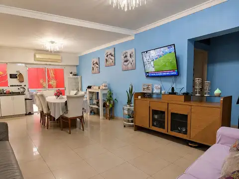 Depto Tipo Casa en Venta en Barrio Naón, USD 210.000