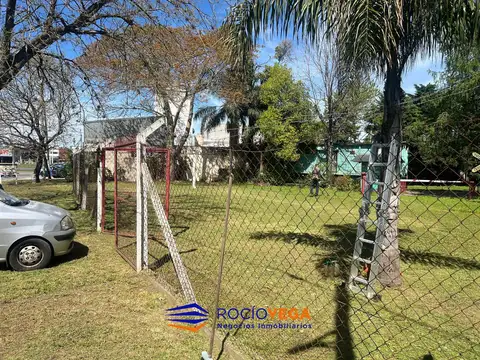 Lote en venta en Villa Udaondo,Ituzaingo.