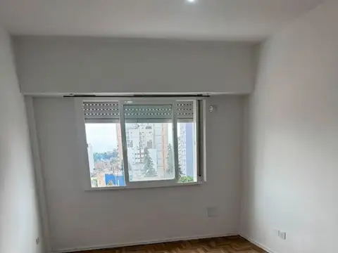 Bartolome Mitre 200