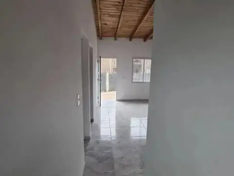 Casa en Alquiler en Villa Parque Siquiman, $ 450.000