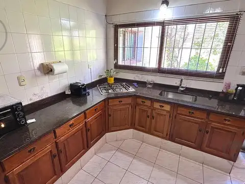 Casa en Venta en Parque Luro, USD 162.000
