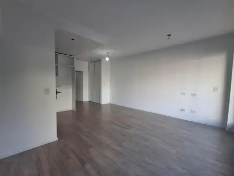 Oficina en Alquiler en Villa Urquiza, $ 600.000