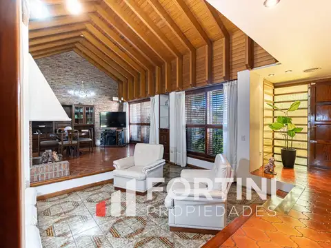 Casa en Venta de 4 dormitorios