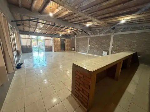 QUINCHO CON PILETA EN VENTA