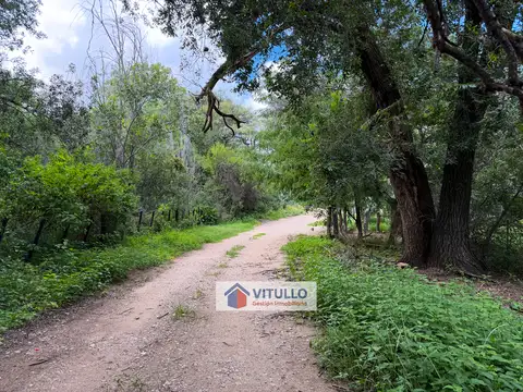 Terreno en Venta en Loma Bola, USD 36.000