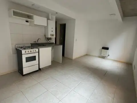 Suipacha 1100, Piso 1°